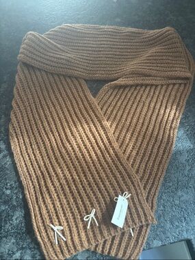 Francesca's Collections Ribbed Knit Scarf in Camel